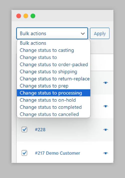 Changing the status of WooCommerce orders in bulk.